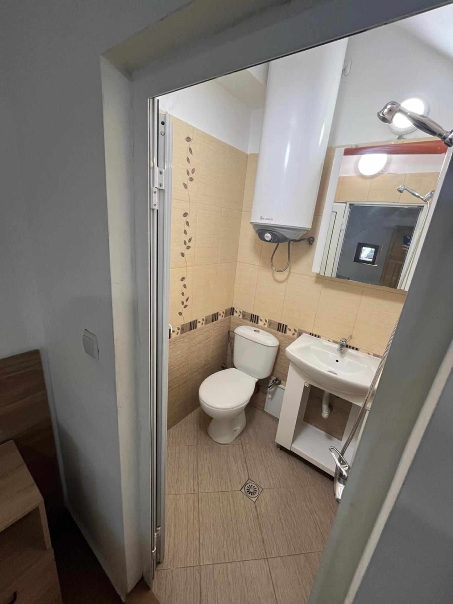 En-Suite Rooms: Novа Guesthouse In Sofia Center Exterior photo